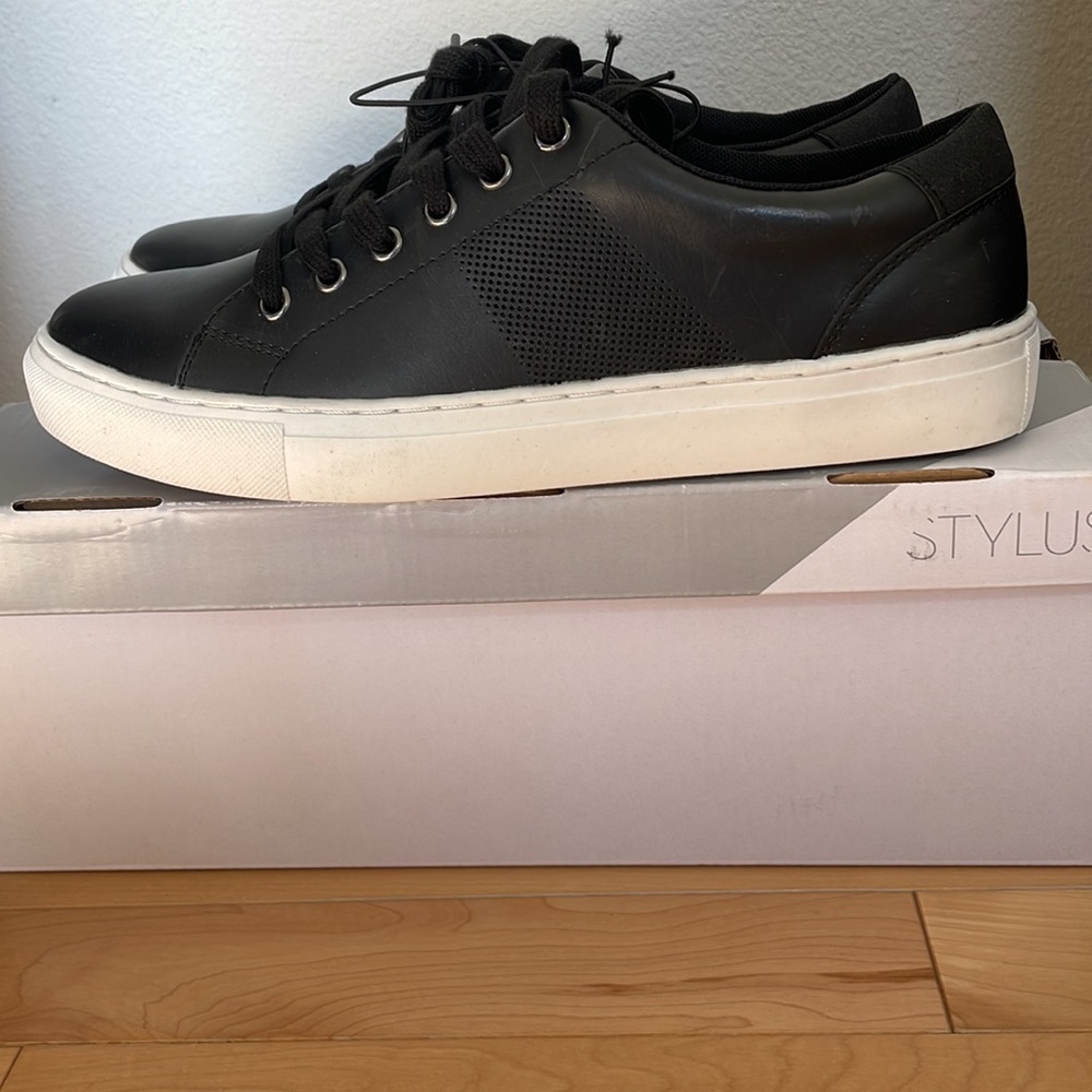 Stylus Swell Men Sneakers NIB - Picture 2 of 4